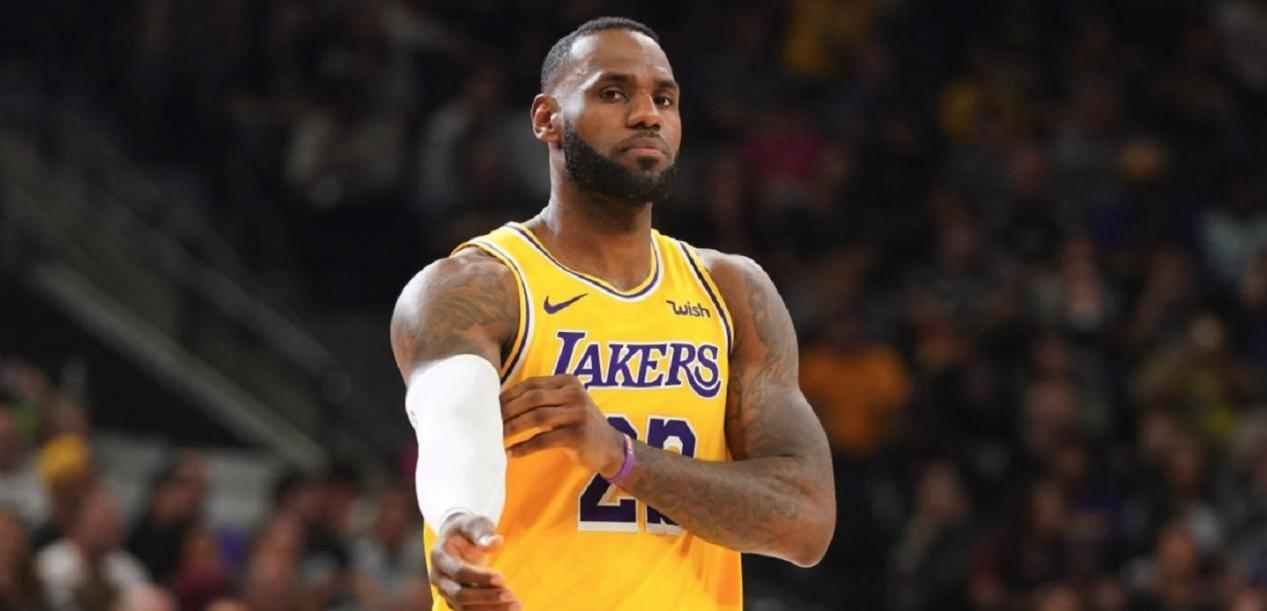 从新传视角看NBA，当篮球遇见流量密码，我们到底在看什么？