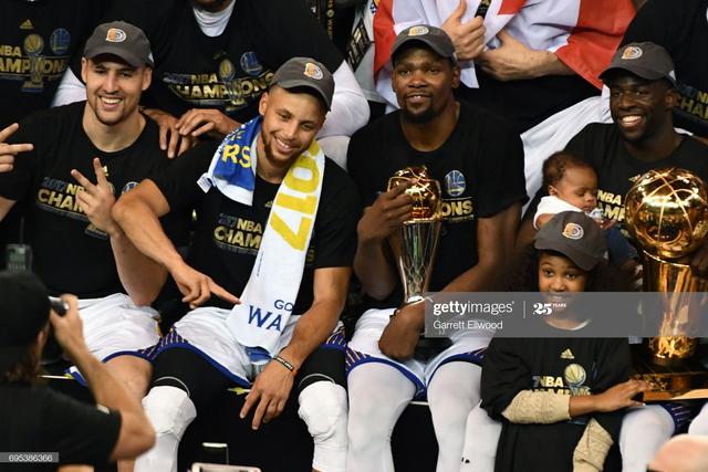 从OK组合到水花兄弟，NBA双人组的权力游戏与化学反应