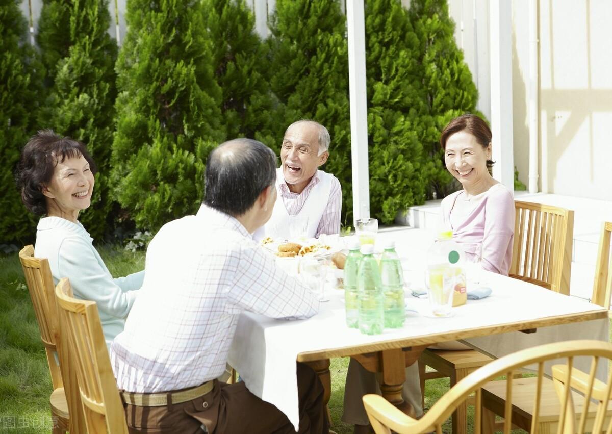 迷健康，信息时代的健康焦虑与出路