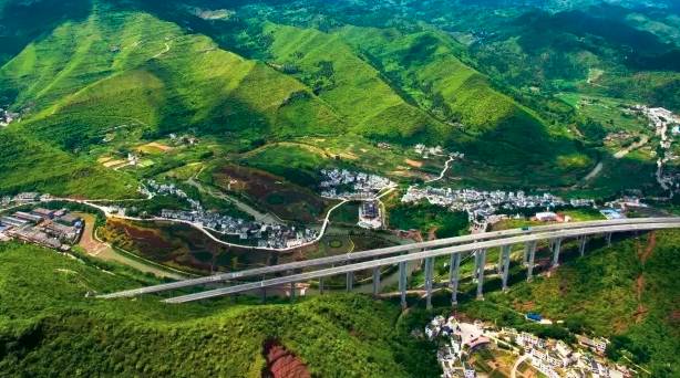 甘肃省岩昌县旅游攻略，跟着感觉走，发现藏在大山里的惊喜