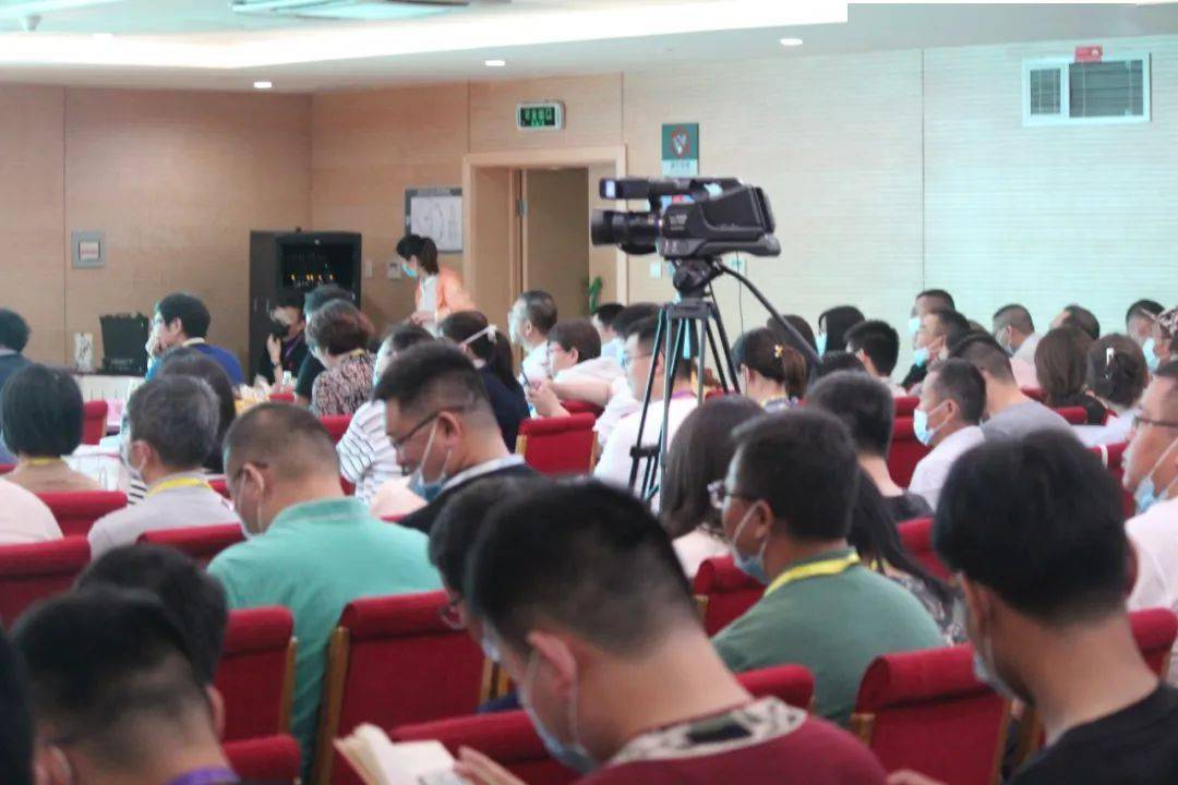 中一科技为什么一直跌？一个散户的冷思考