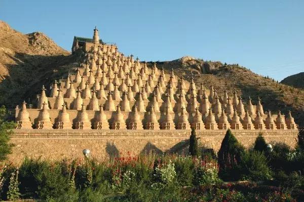 中卫到六盘山旅游攻略，一趟说走就走的西北自驾慢旅行